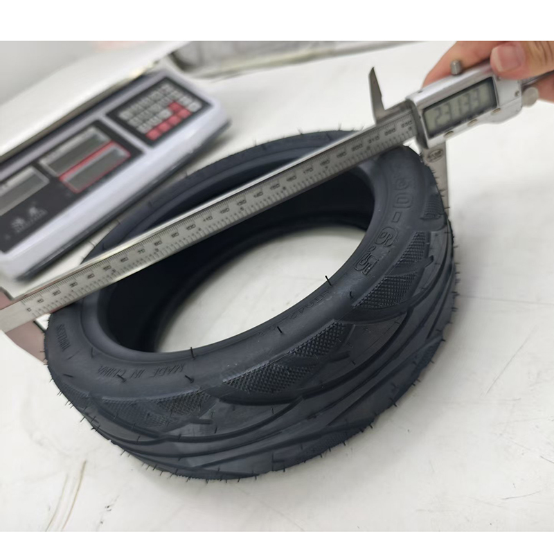 ยางนอกแบบไม่ใช้ยางในสำหรับสกู๊ - Scooter Tire บทวิจารณ์และราคา