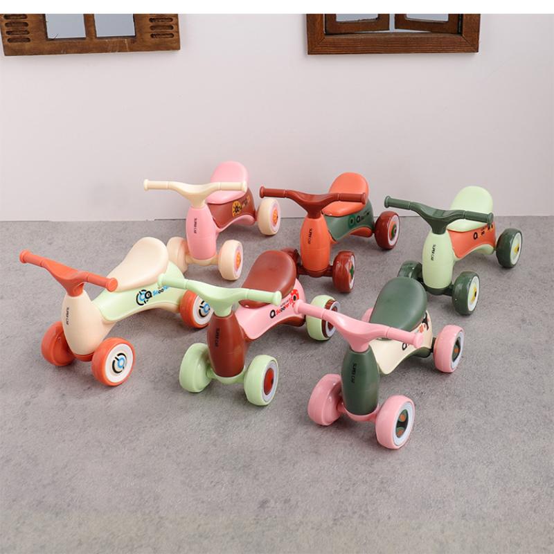 รถของเล่นเด็กแบบจำลองขนาดเล็กน - Electric Scooter บทวิจารณ์และราคา